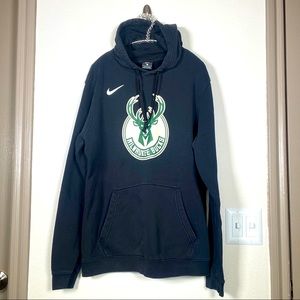 Milwaukee Bucks black Nike hoodie, size large